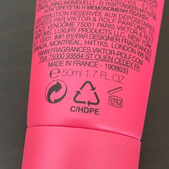 Viktor & Rolf Bonbon Perfumed Body Lotion - Picture 10 of 11